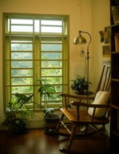 How to Create a Cozy and Inviting Reading Nook at Home