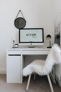 How to Create a Cozy and Functional Home Workspace